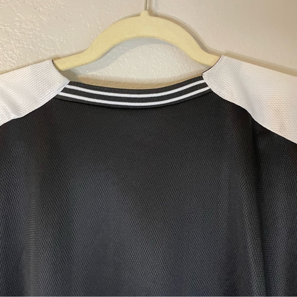 Vancouver British Columbia Canada V Neck Jersey - Picture 4 of 5